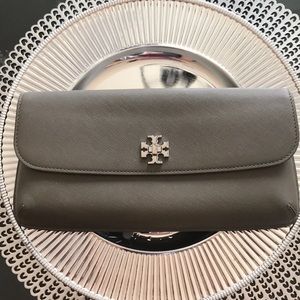 Authentic Tory Burch Clutch!